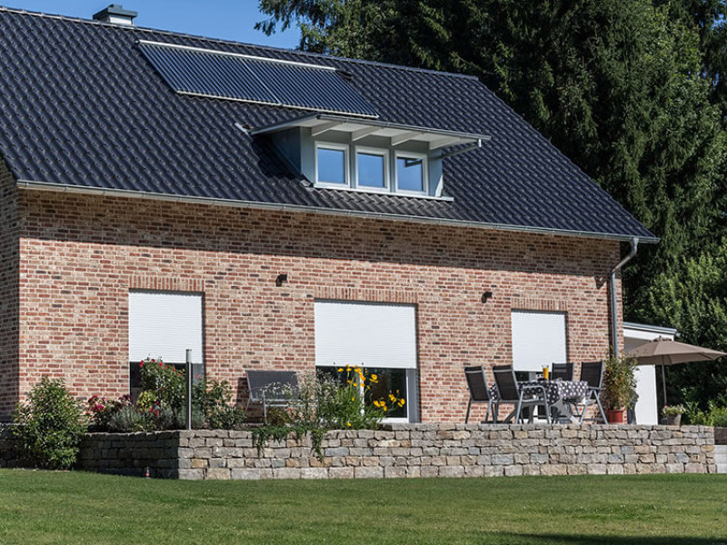 Ráépíthető tokos alumínium redőny Ráépíthető tokos alumínium redőny